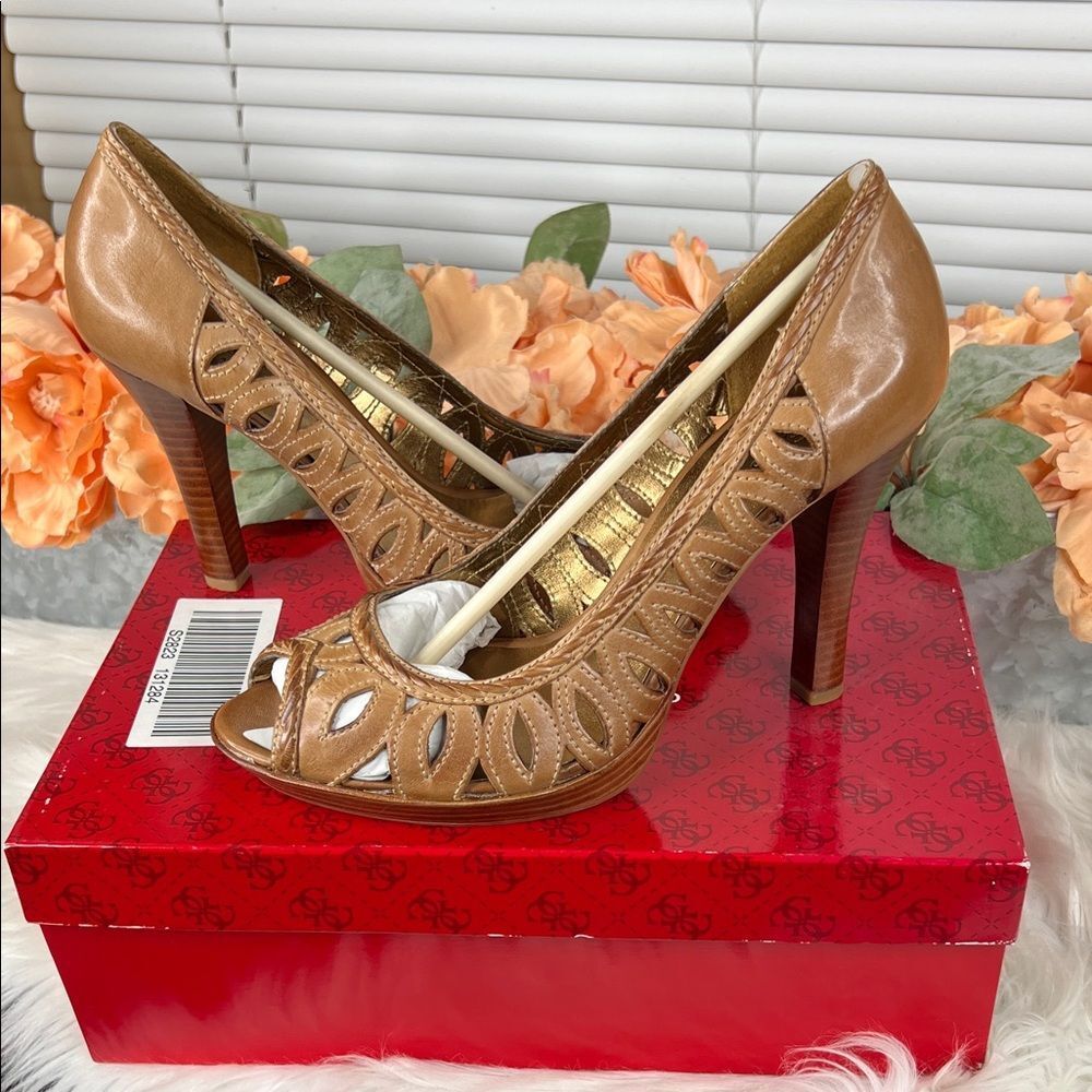 Guess Peep-toe Pumps Size 8 NIB